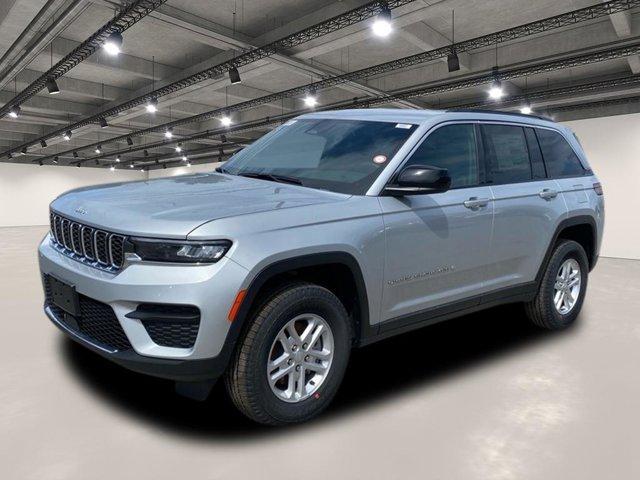 new 2025 Jeep Grand Cherokee car, priced at $40,720