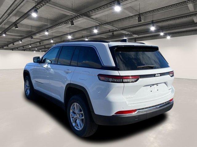 new 2025 Jeep Grand Cherokee car, priced at $39,280