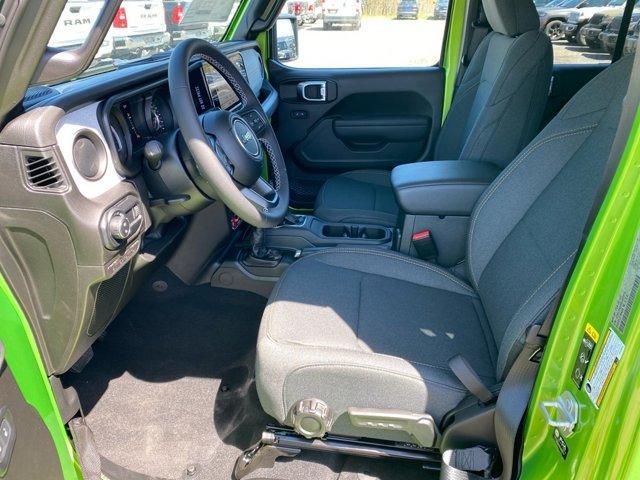 new 2025 Jeep Gladiator car, priced at $46,637