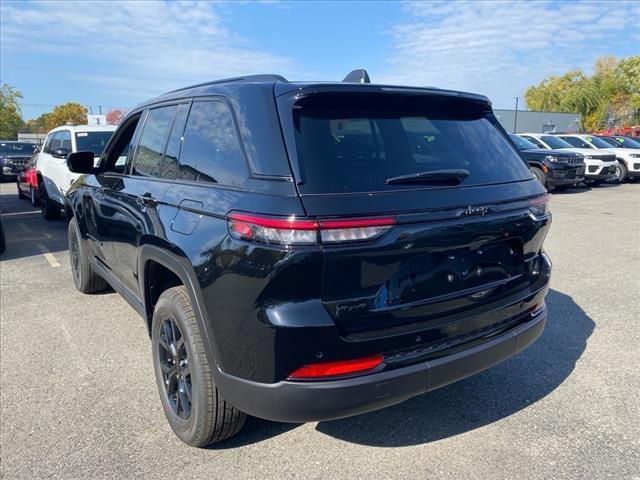 new 2025 Jeep Grand Cherokee car, priced at $44,530