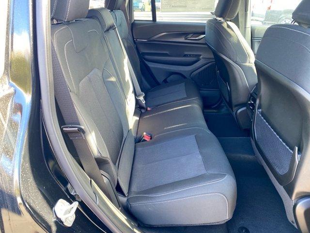 new 2025 Jeep Grand Cherokee car, priced at $41,238