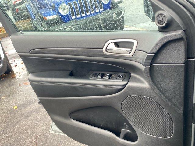 used 2021 Jeep Grand Cherokee car, priced at $23,211