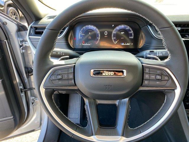 new 2025 Jeep Grand Cherokee car, priced at $41,238
