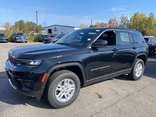 new 2024 Jeep Grand Cherokee car, priced at $42,720