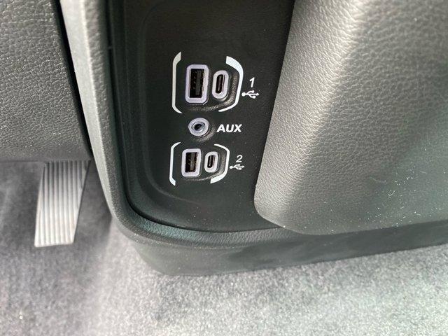 new 2025 Ram 1500 car, priced at $46,924