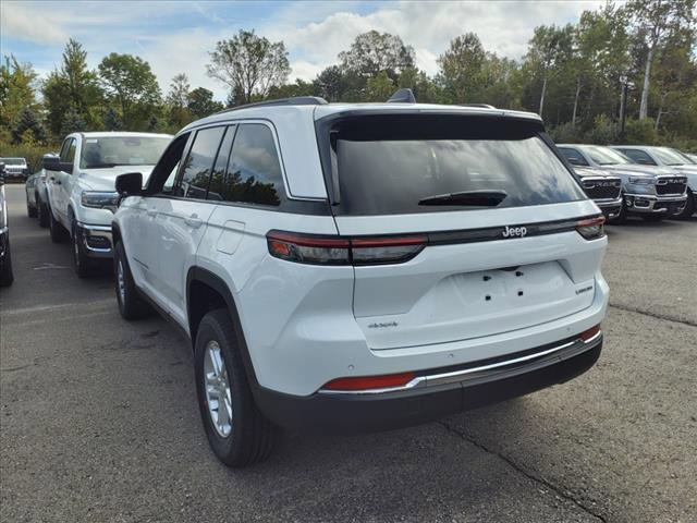 new 2024 Jeep Grand Cherokee car, priced at $42,125