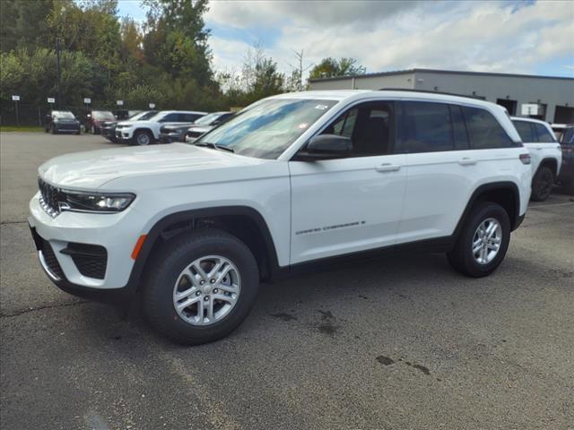 new 2024 Jeep Grand Cherokee car, priced at $42,125