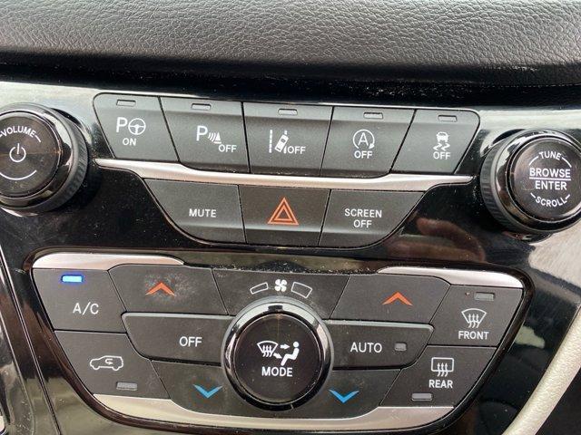 used 2020 Chrysler Pacifica car, priced at $15,969