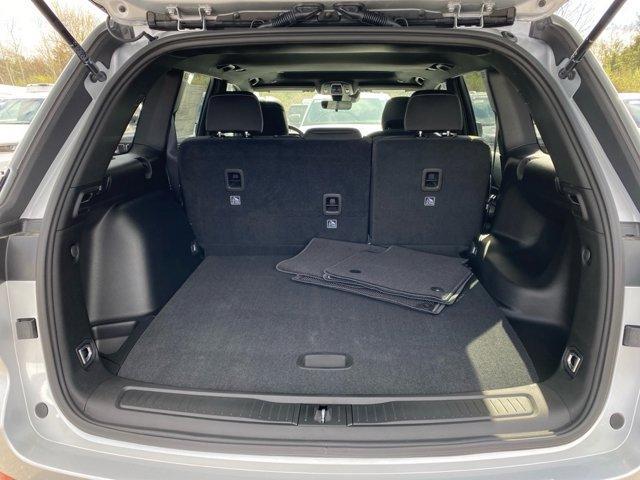new 2025 Jeep Grand Cherokee car, priced at $39,977
