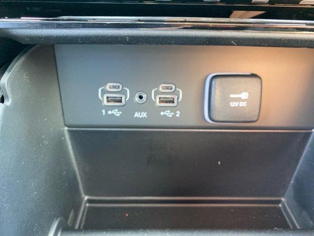 new 2025 Jeep Grand Cherokee car, priced at $39,977