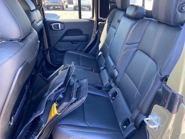 new 2025 Jeep Gladiator car, priced at $50,065