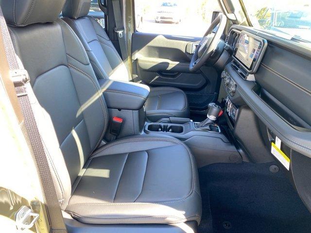 new 2025 Jeep Gladiator car, priced at $50,065