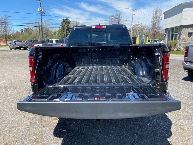 new 2025 Ram 1500 car, priced at $43,552