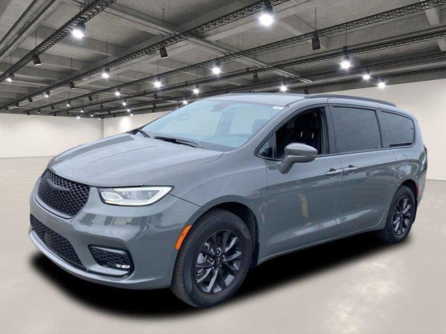 used 2022 Chrysler Pacifica car, priced at $36,990