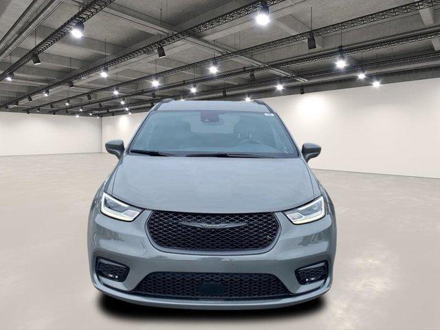 used 2022 Chrysler Pacifica car, priced at $36,990