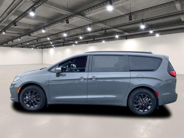 used 2022 Chrysler Pacifica car, priced at $36,990