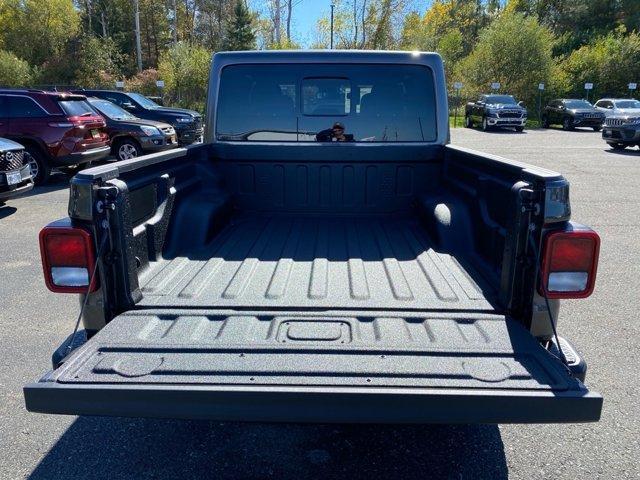 new 2025 Jeep Gladiator car, priced at $50,065