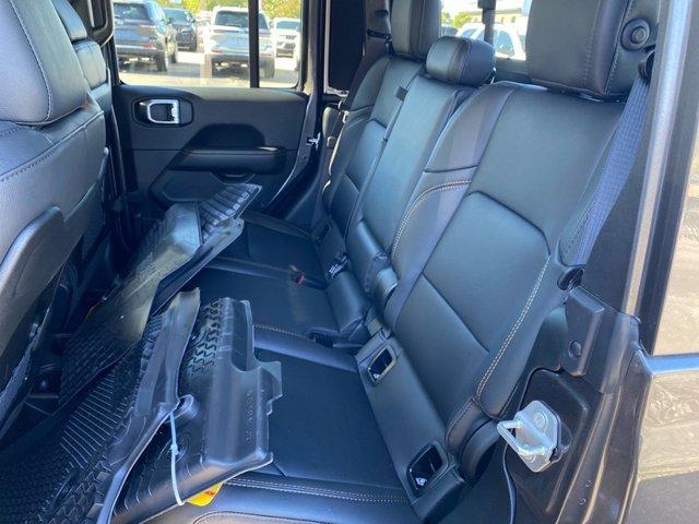 new 2025 Jeep Gladiator car, priced at $50,065