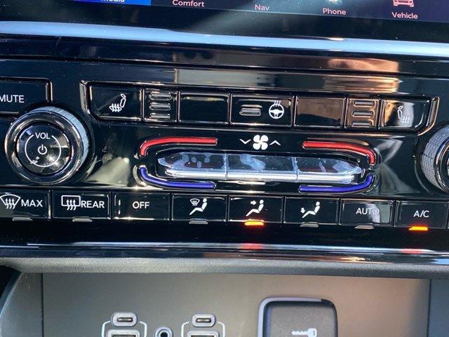 new 2025 Jeep Grand Cherokee car, priced at $45,245