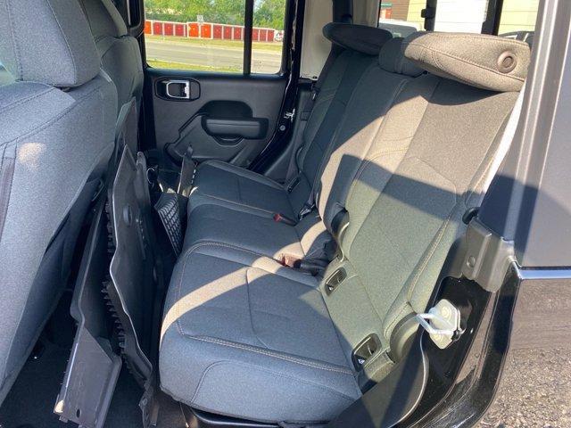 new 2025 Jeep Gladiator car, priced at $44,828