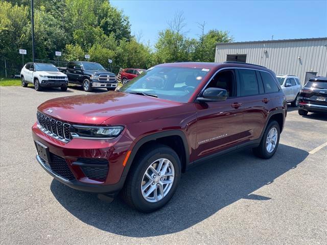 new 2024 Jeep Grand Cherokee car, priced at $41,149