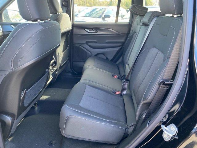new 2025 Jeep Grand Cherokee car, priced at $41,038