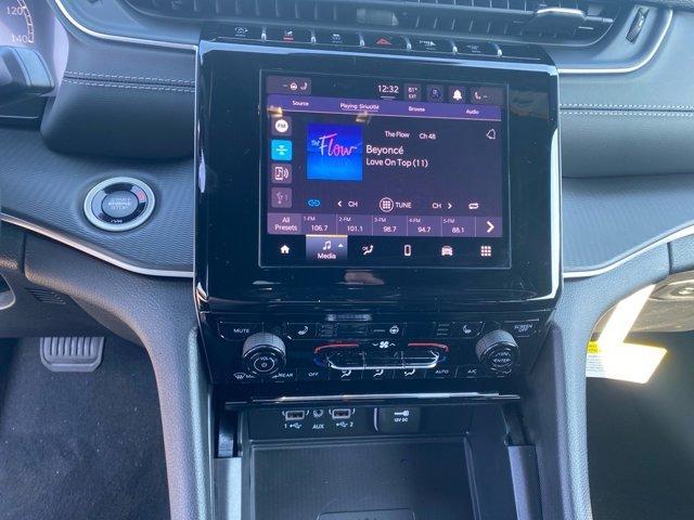 new 2025 Jeep Grand Cherokee car, priced at $41,177