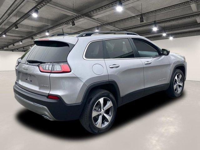 used 2022 Jeep Cherokee car, priced at $28,998