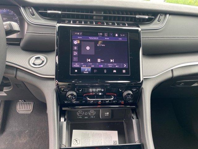 new 2025 Jeep Grand Cherokee L car, priced at $44,179