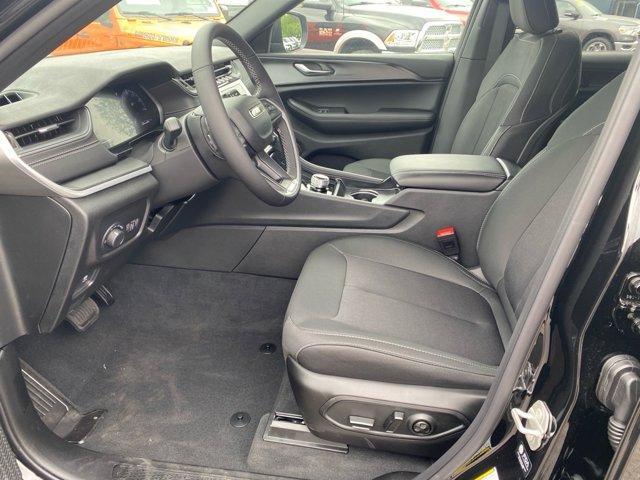new 2025 Jeep Grand Cherokee L car, priced at $44,179