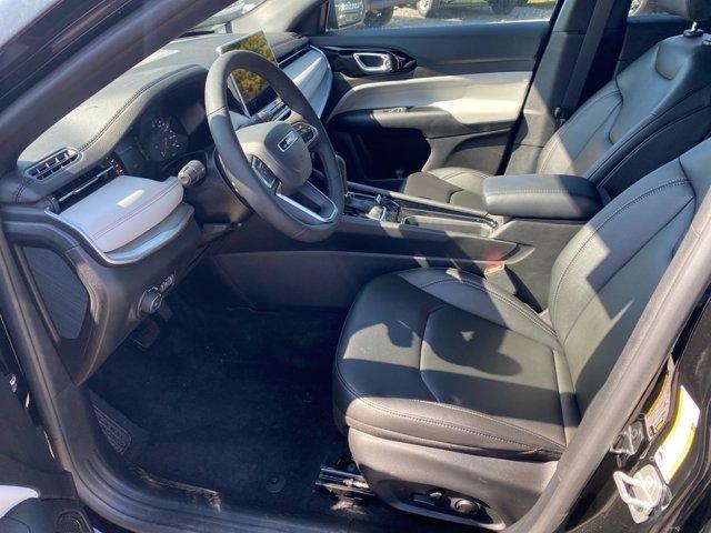 new 2025 Jeep Compass car, priced at $33,335