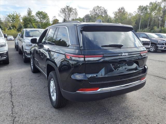 new 2024 Jeep Grand Cherokee car, priced at $42,720