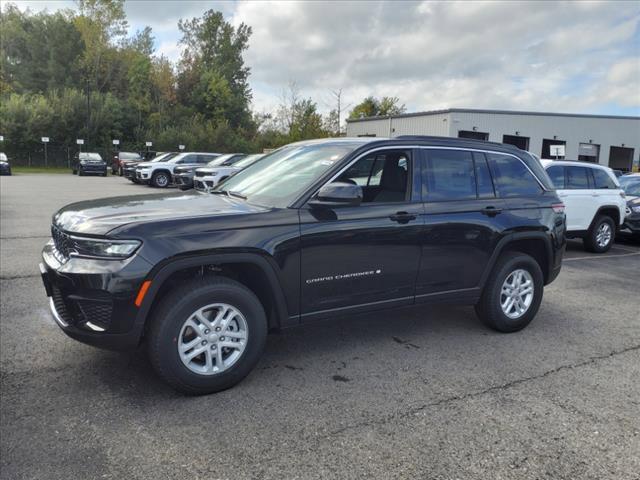 new 2024 Jeep Grand Cherokee car, priced at $42,720