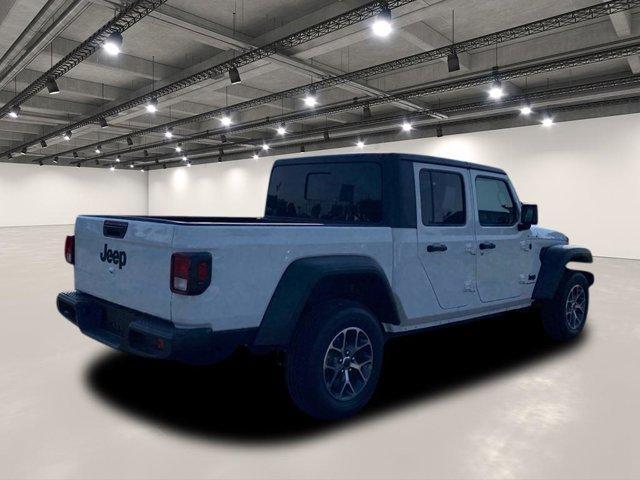 new 2025 Jeep Gladiator car, priced at $44,233