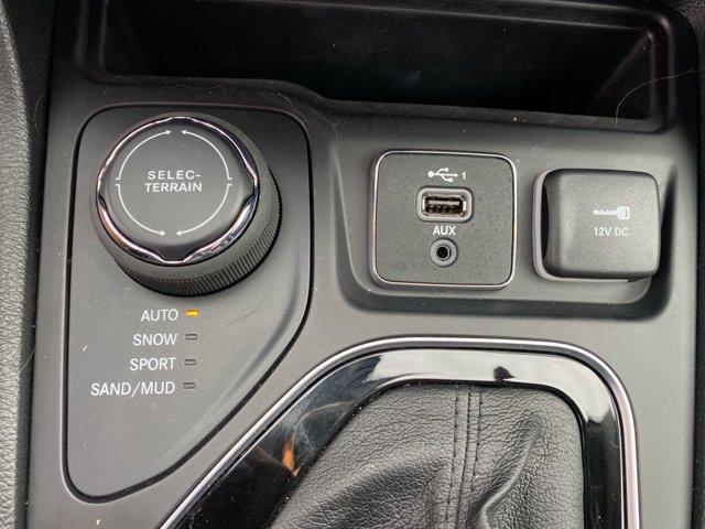 used 2022 Jeep Cherokee car, priced at $26,663