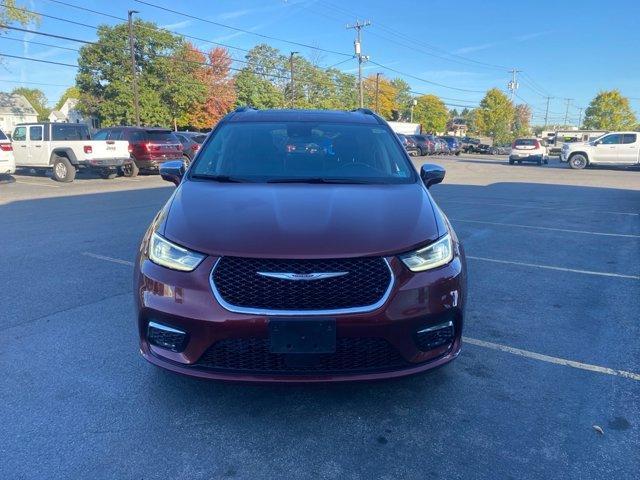 used 2022 Chrysler Pacifica car