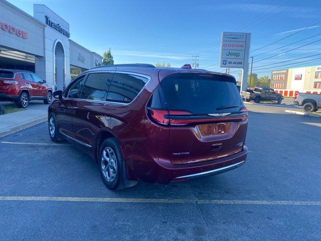 used 2022 Chrysler Pacifica car