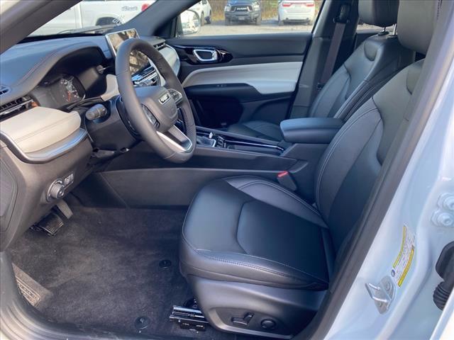 new 2025 Jeep Compass car, priced at $36,115