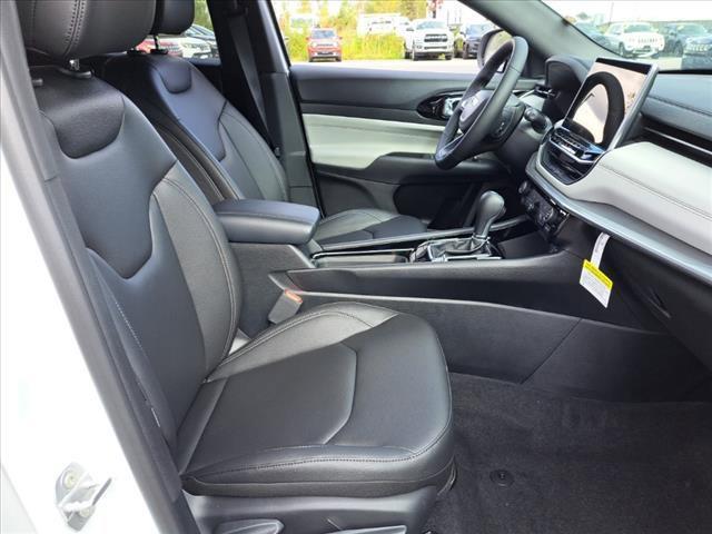 new 2025 Jeep Compass car, priced at $32,840