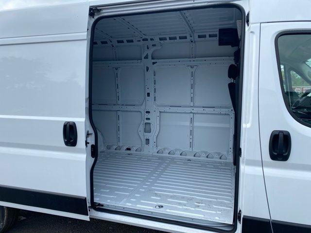 new 2025 Ram ProMaster 2500 car, priced at $49,117