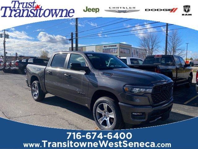 new 2025 Ram 1500 car, priced at $41,572