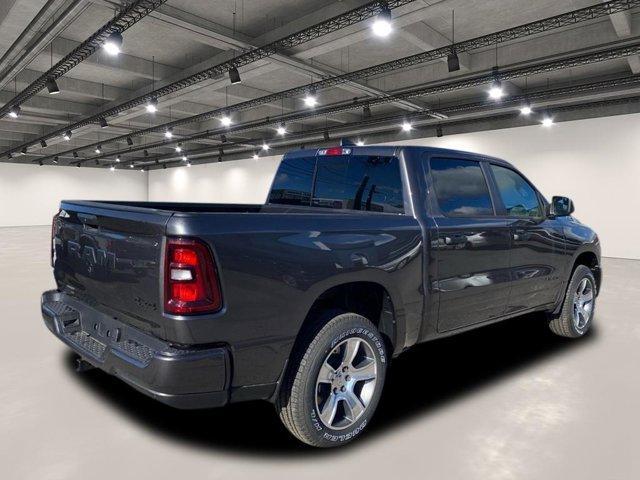 new 2025 Ram 1500 car, priced at $41,572