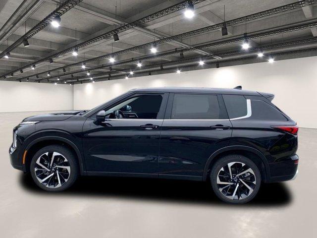 used 2022 Mitsubishi Outlander car, priced at $19,923
