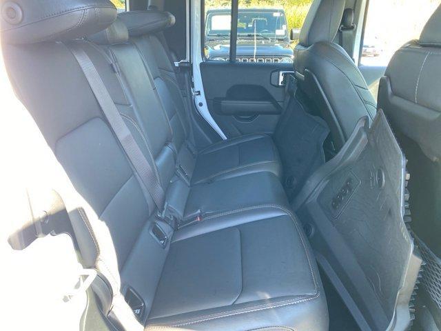 new 2025 Jeep Gladiator car, priced at $49,470