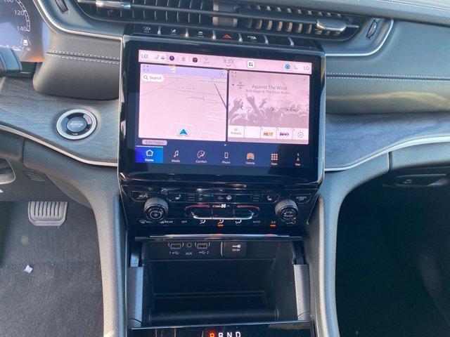 new 2025 Jeep Grand Cherokee car, priced at $47,136