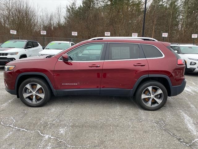 used 2019 Jeep Cherokee car, priced at $19,137