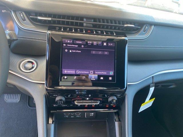 new 2025 Jeep Grand Cherokee car, priced at $41,772