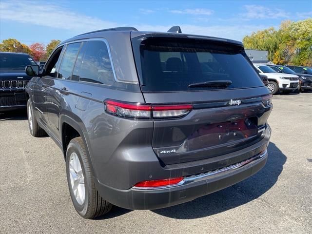 new 2024 Jeep Grand Cherokee car, priced at $41,149