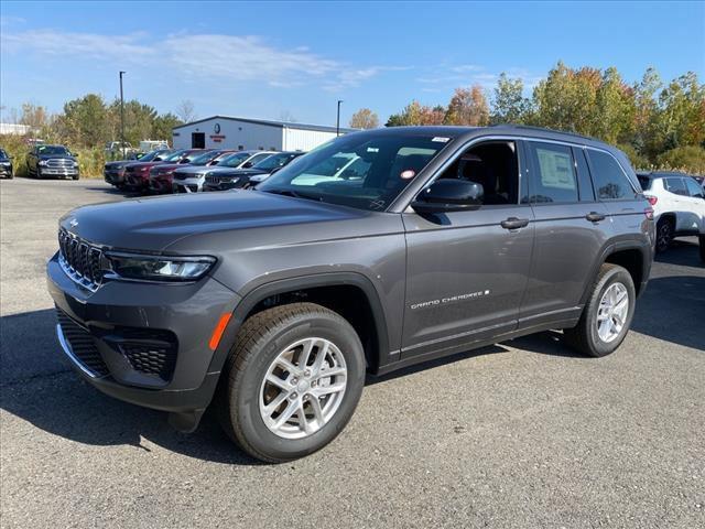 new 2024 Jeep Grand Cherokee car, priced at $41,149