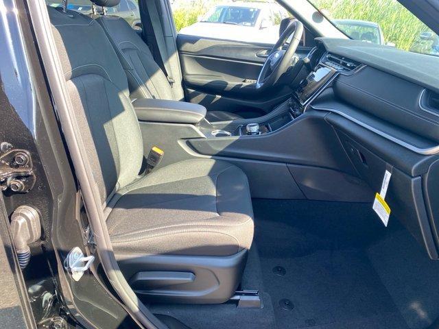 new 2025 Jeep Grand Cherokee L car, priced at $43,429